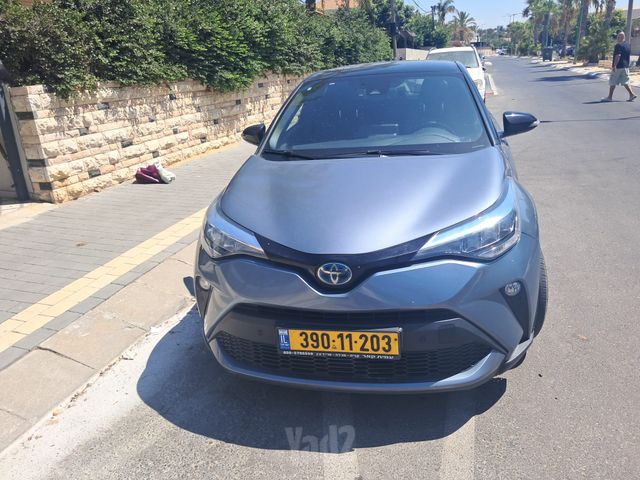 טויוטה C-HR