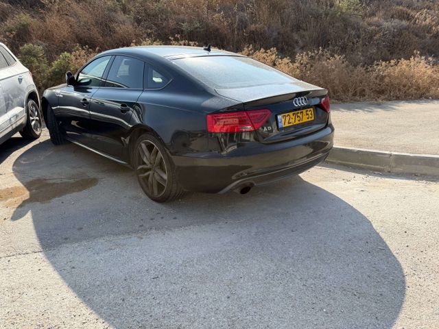 אאודי A5