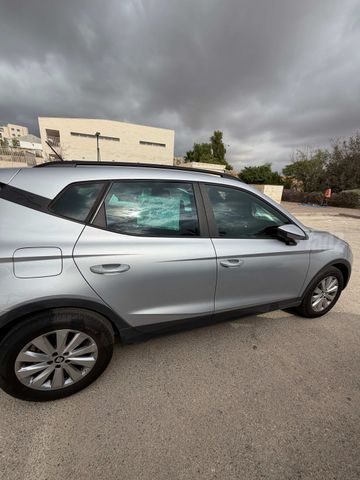 סיאט ארונה