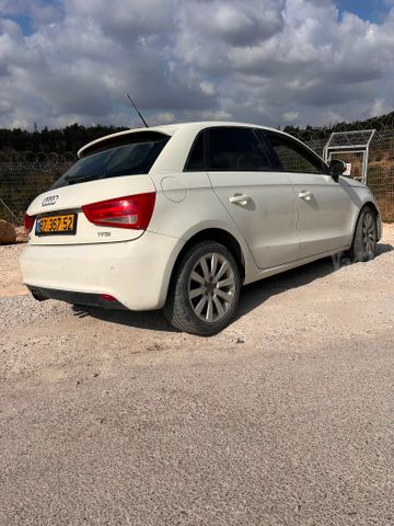 מודעת רכב אאודי A1