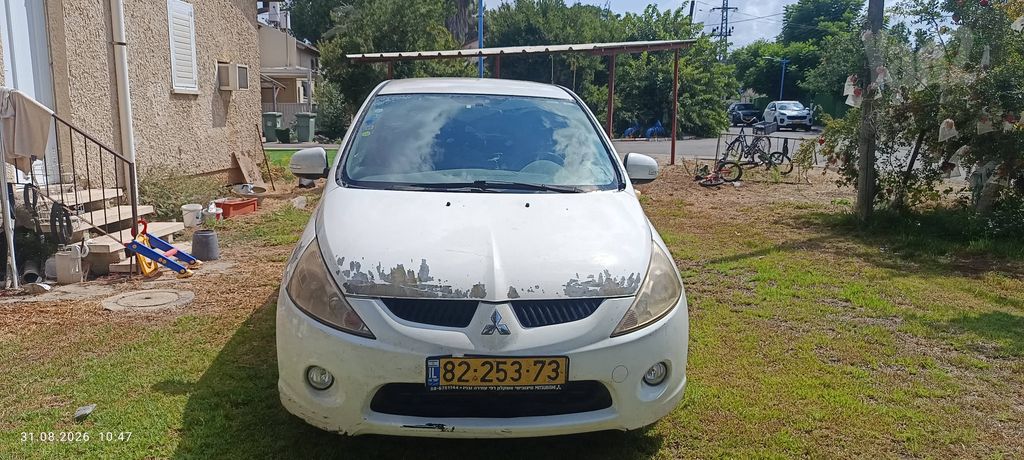 מיצובישי גרנדיס