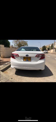 טויוטה קאמרי