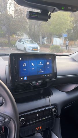 טויוטה יאריס