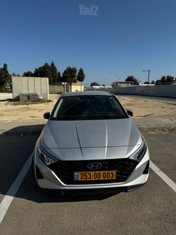 יונדאי i20