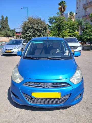 יונדאי i10