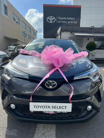 טויוטה C-HR