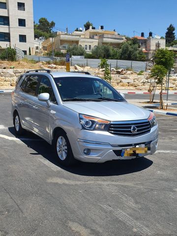 מודעת רכב סאנגיונג רודיוס