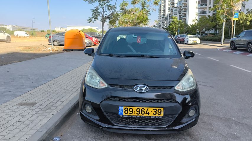 יונדאי i10