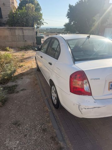 יונדאי אקסנט i25