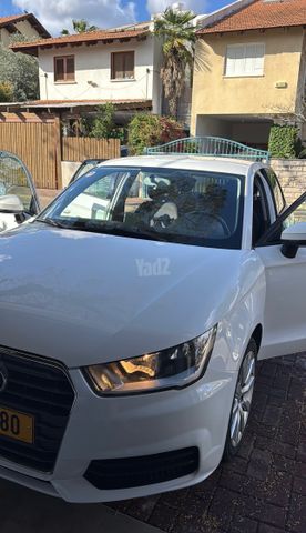 אאודי A1