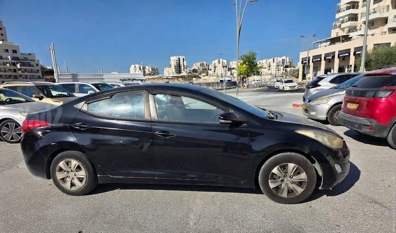 יונדאי I35