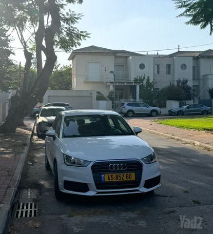 מודעת רכב אאודי A1