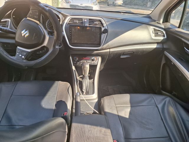 סוזוקי קרוסאובר