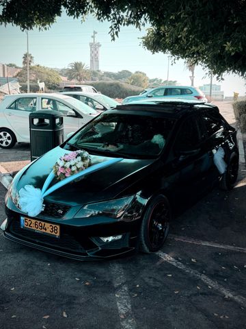 מודעת רכב סיאט לאון