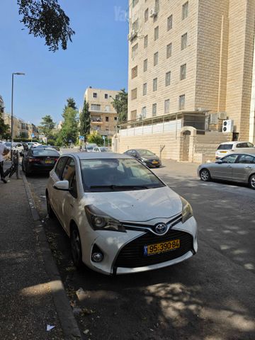 מודעת רכב טויוטה יאריס