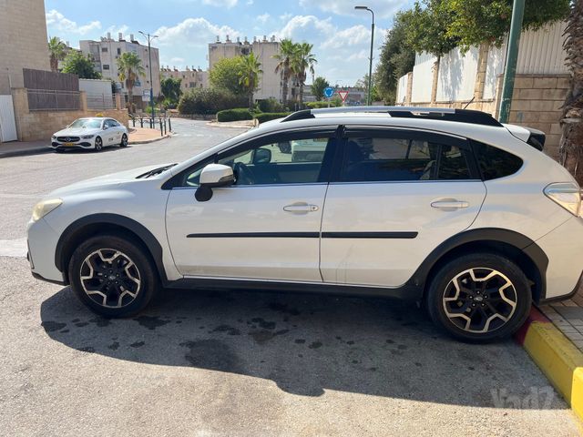 סובארו XV