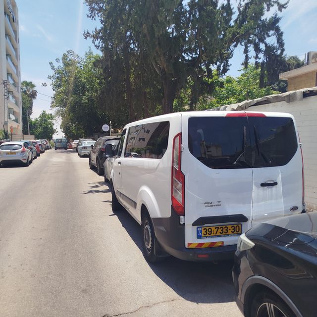 פורד טרנזיט קוסטום