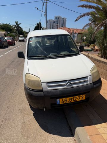 מודעת רכב סיטרואן ברלינגו