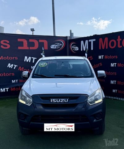 איסוזו די-מקס