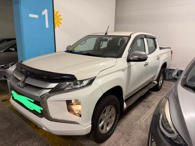 טרייטון / L200 Desert אוט׳ 2.3 (150 כ״ס)