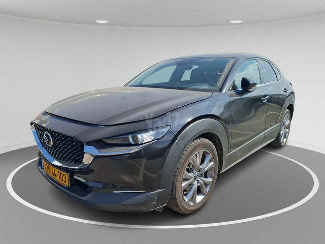 מודעת רכב מאזדה CX-30