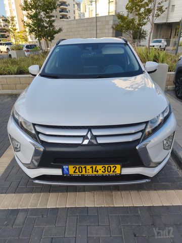 מיצובישי אקליפס קרוס