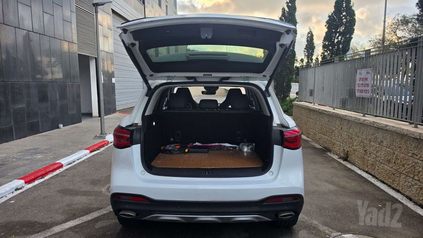אם ג'י EHS PHEV