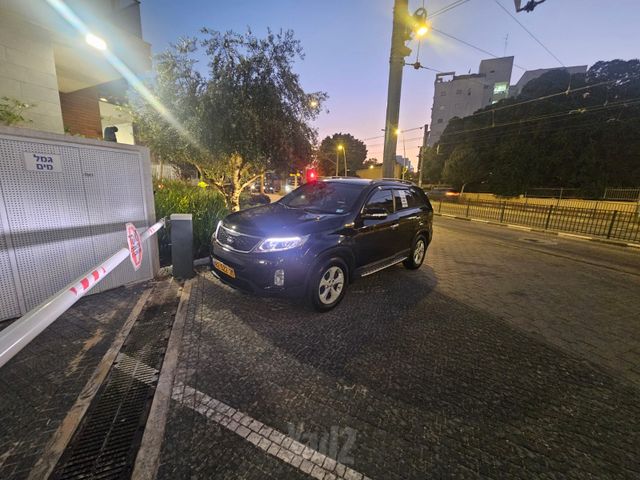 קיה סורנטו