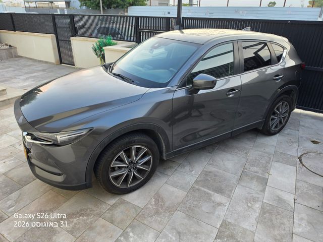 מודעת רכב מאזדה CX-5