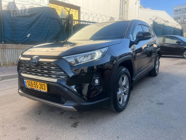 מודעת רכב טויוטה RAV4
