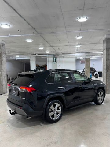 טויוטה RAV4