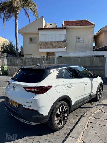 אופל גרנדלנד