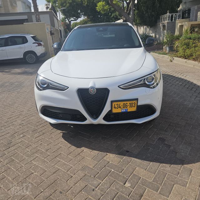 סטלביו Veloce אוט׳ 2.0 (280 כ״ס)