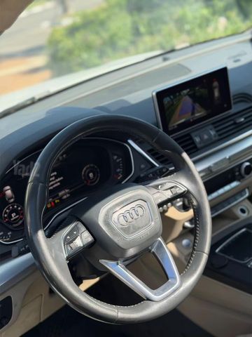 אאודי Q5