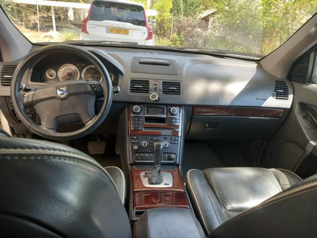וולוו XC90