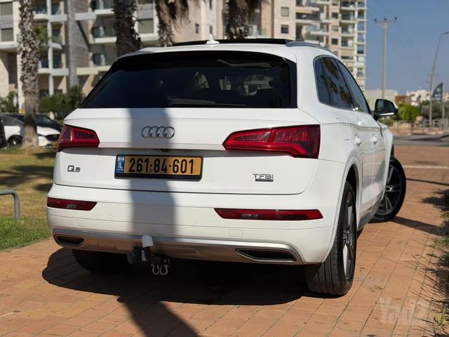 אאודי Q5