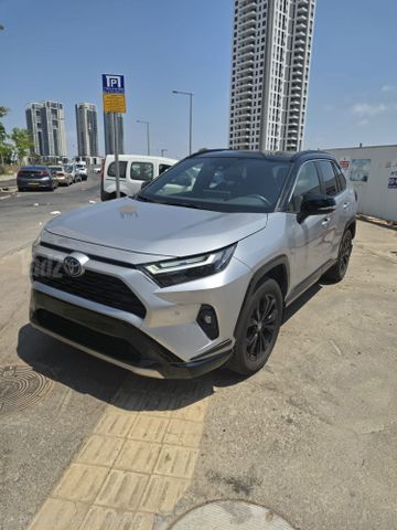 טויוטה RAV4