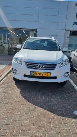 מודעת רכב טויוטה RAV4
