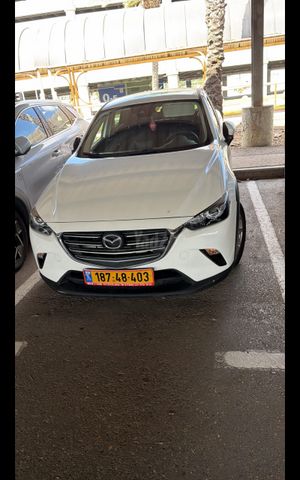 מודעת רכב מאזדה CX-3