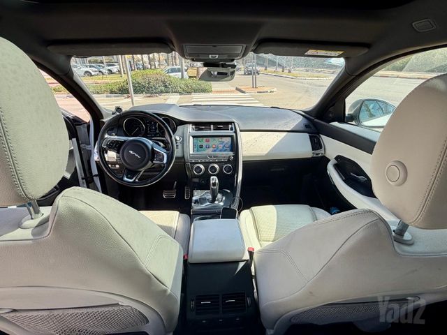 יגואר E-Pace