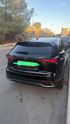 לקסוס NX