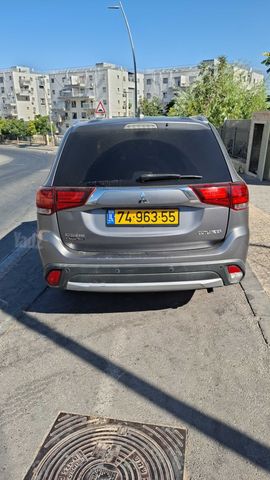 מודעת רכב מיצובישי אאוטלנדר