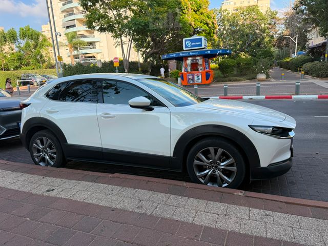 מאזדה CX-30