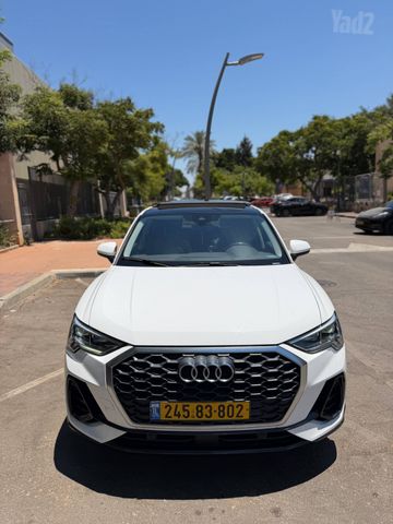 אאודי Q3