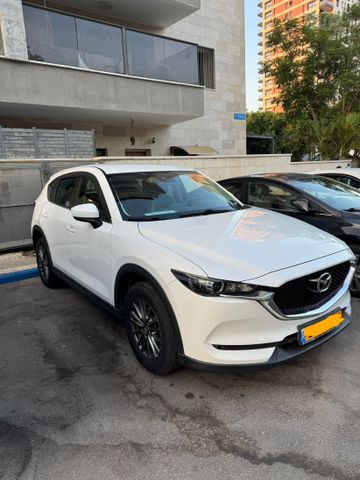 מודעת רכב מאזדה CX-5
