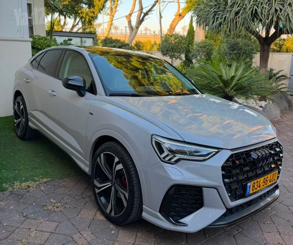 אאודי Q3
