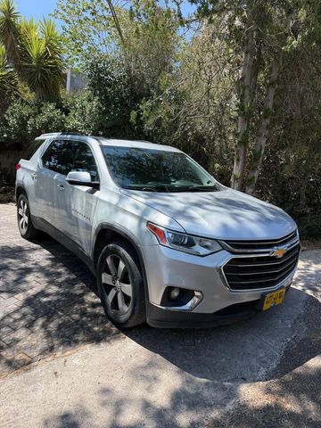 מודעת רכב שברולט טראוורס