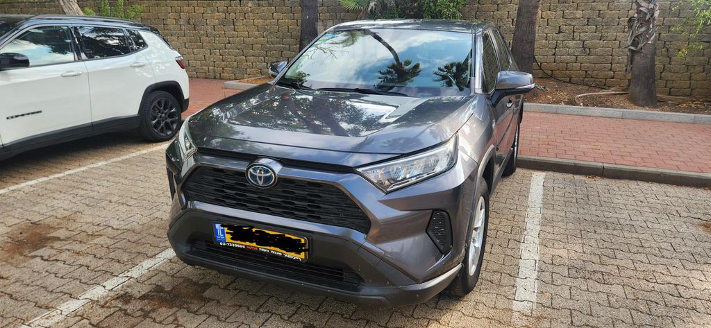 מודעת רכב טויוטה RAV4