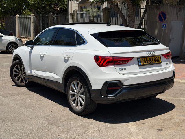 אאודי Q3