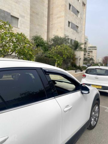 מאזדה CX-30